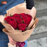 Bouquet 11 red roses Kenia