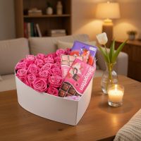 pink rose (21 pcs.), Schogetten chocolate, Milka chocolate, oasis, XXL heart box, packaging, ribbon
