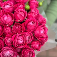 Bouquet Arrangement roses in a box 11 pcs