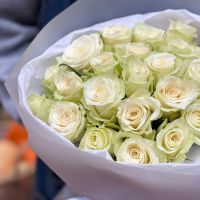 Bouquet  25 white roses Kenia