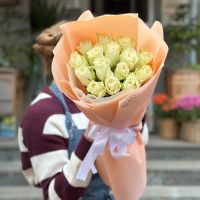 white rose (15 pcs.), packaging, ribbon