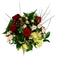 Red roses bouquet