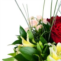Red roses bouquet