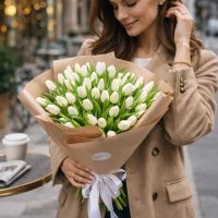 Bouquet 51 white tulips