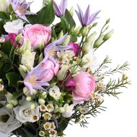 ranunculus, clematis, chamelacium, eustoma, freesia, packaging, tape