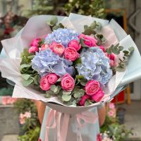 hydrangea, rose (9 pcs.), eucalyptus, packaging, ribbon