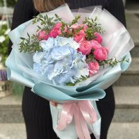 hydrangea, rose silva pink bubbles (5 pcs.), eucalyptus, packaging, ribbon