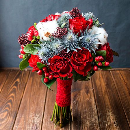 rose (13 pcs.), cotton, hypericum, eryngium, skimmia, packaging, ribbon